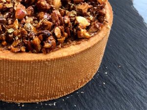 Flan parisien pâtissier au praliné amandes noisettes, et caramel au beurre salé