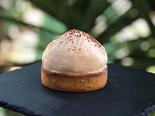 Un tiramisu hors du commun: tartelettes tiramisu au café, biscuit cuillère maison et ganache au chocolat blanc